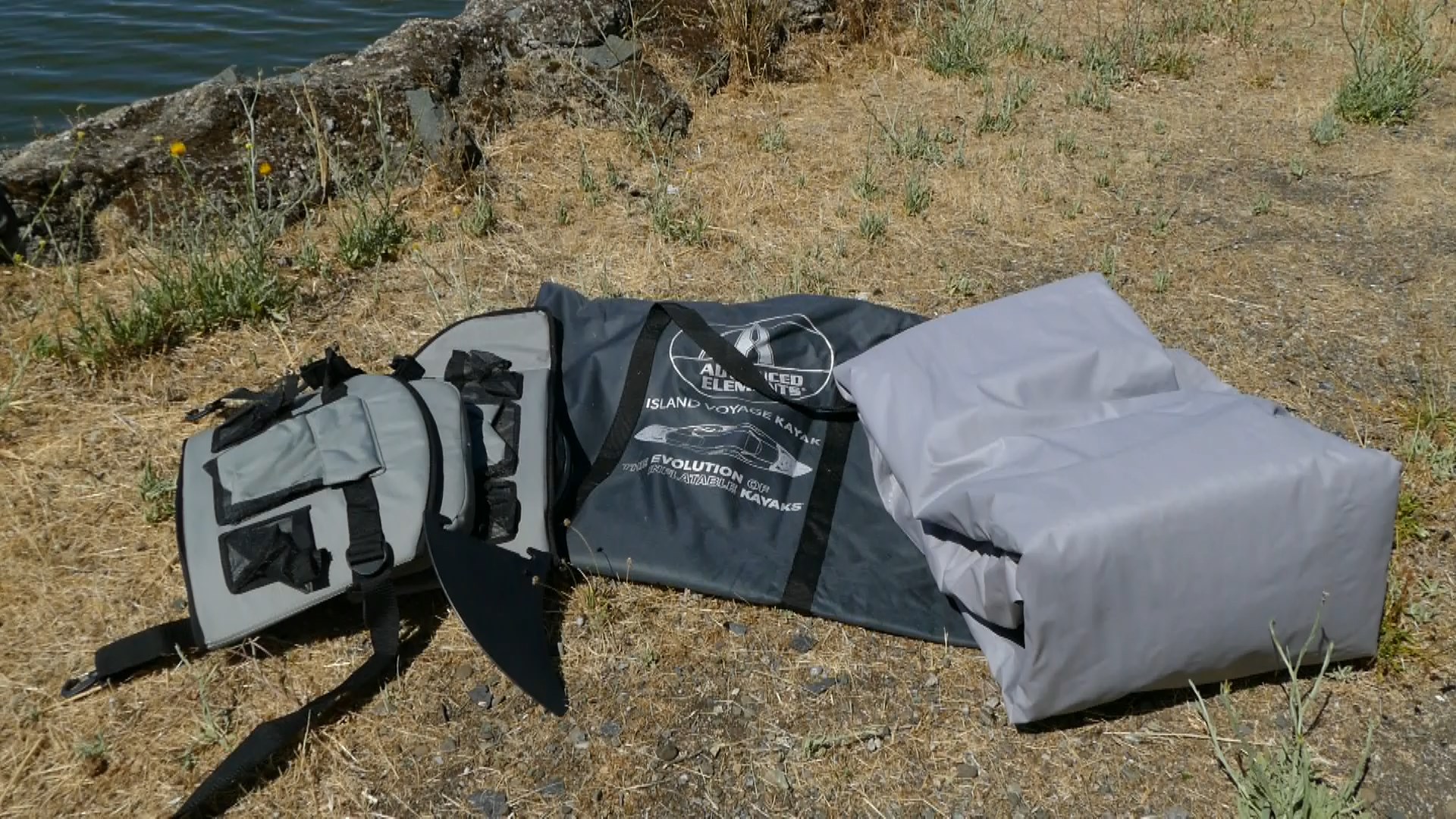 Video Guide How to Inflate, Deflate, Fold and Pack your Advanced